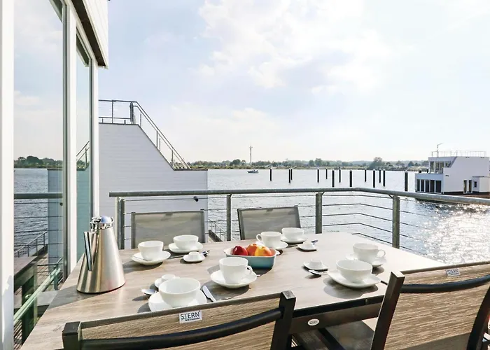 Captain Jack Sparrow Botel 5*