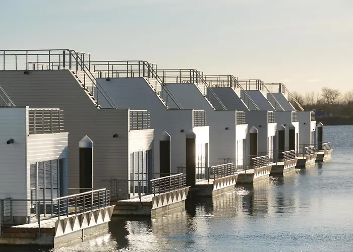 Botel Captain Jack Sparrow